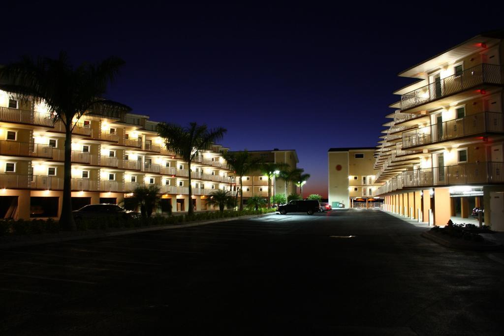 Beso Del Sol Resort 더니든 외부 사진