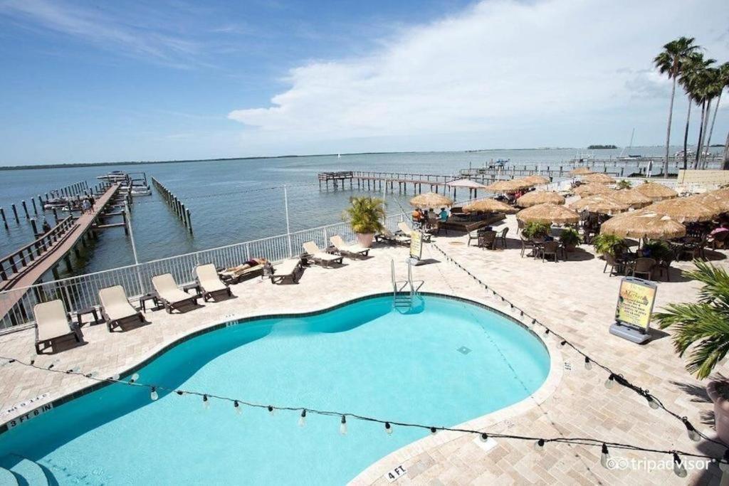 Beso Del Sol Resort 더니든 외부 사진