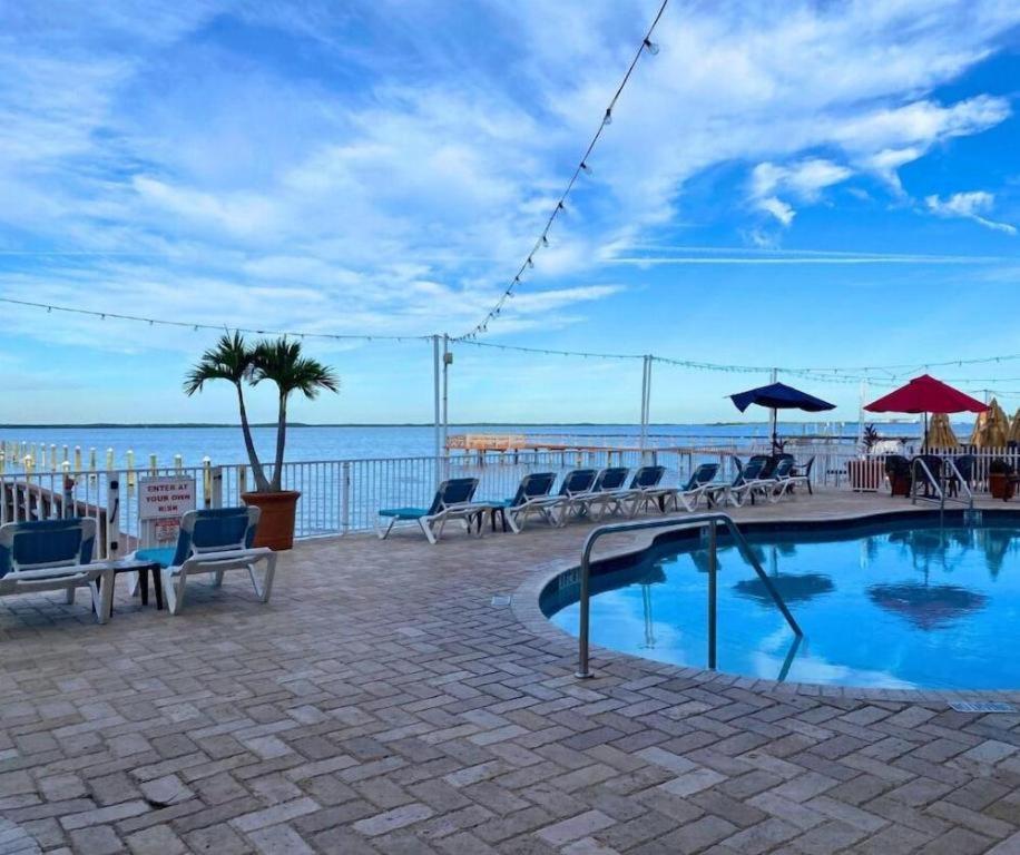 Beso Del Sol Resort 더니든 외부 사진