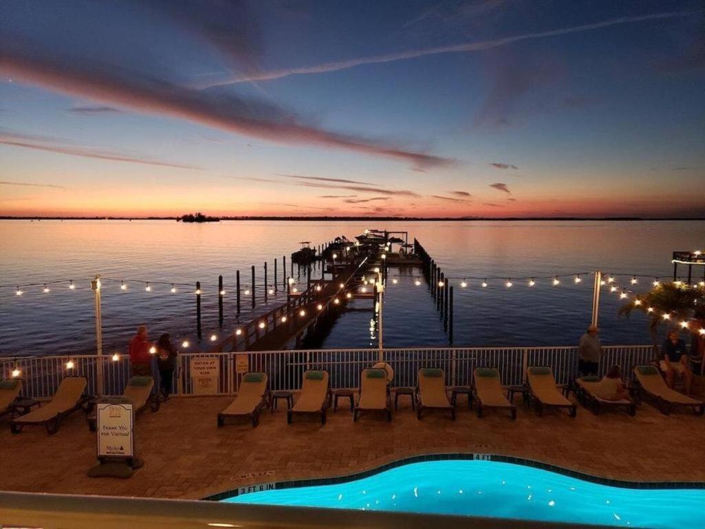 Beso Del Sol Resort 더니든 외부 사진