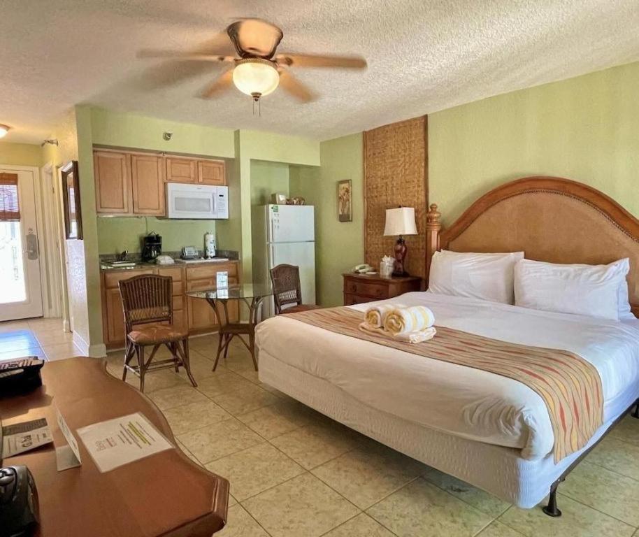 Beso Del Sol Resort 더니든 외부 사진